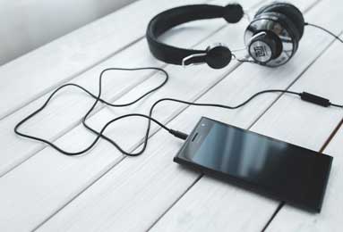 羽毛球世锦赛：国羽五项均闯入四强