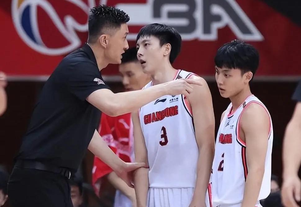 开云注册-广东男篮继续补强，场均36+6超级外援自宣加盟，朱芳雨引援成神！