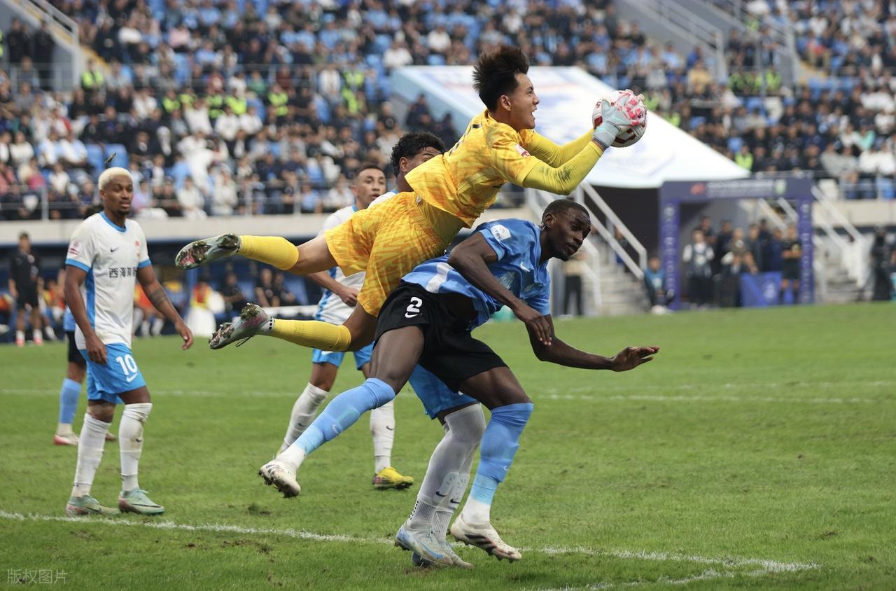 开云注册-国青7人可入选国家队，5人可踢主力，球迷：建议这5人组国足后防